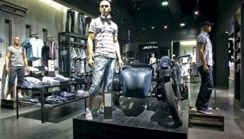 1318883 Jack And Jones